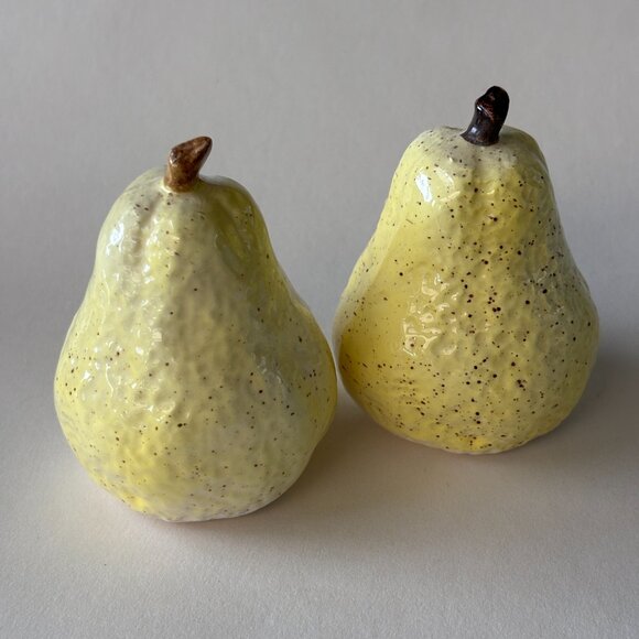 Vintage Yellow Ceramic Pear Salt & Pepper Shakers - Picture 2 of 7